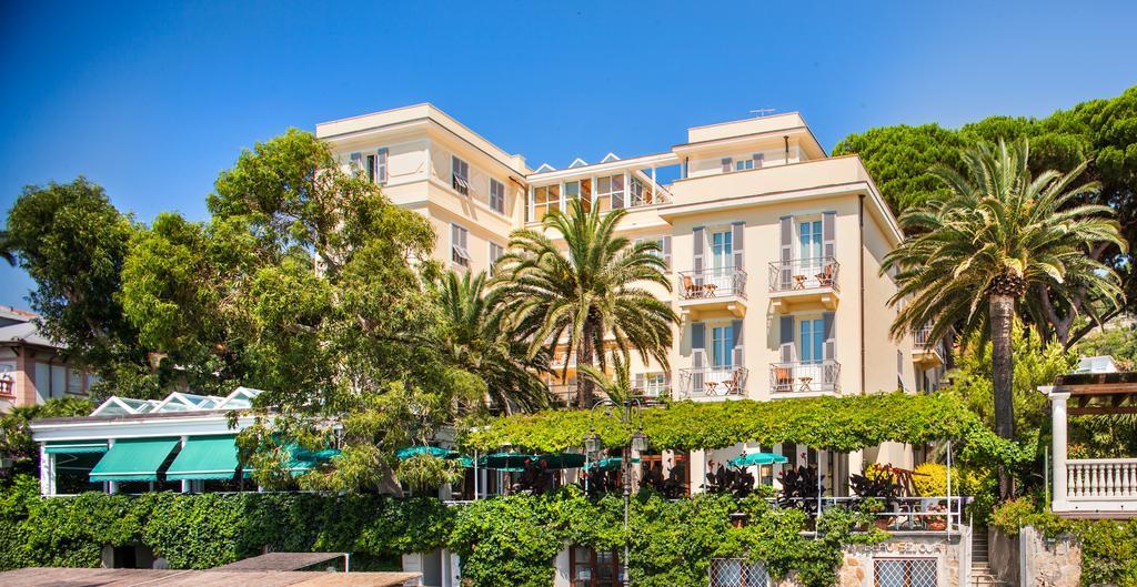 Hotel Beau Sejour Alassio Buitenkant foto